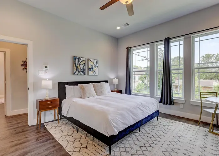 Luxe Home 3King Bds Parking Near Dt Med Nrg Hou